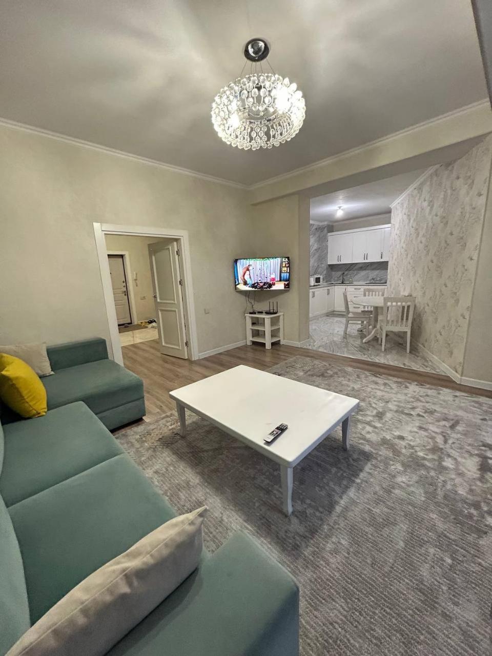 Апартаменти Ecohouse Бішкек Екстер'єр фото